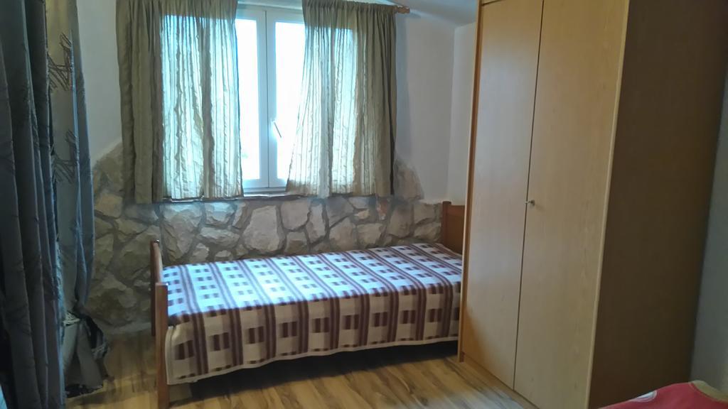 Nella Apartments Šišan Buitenkant foto