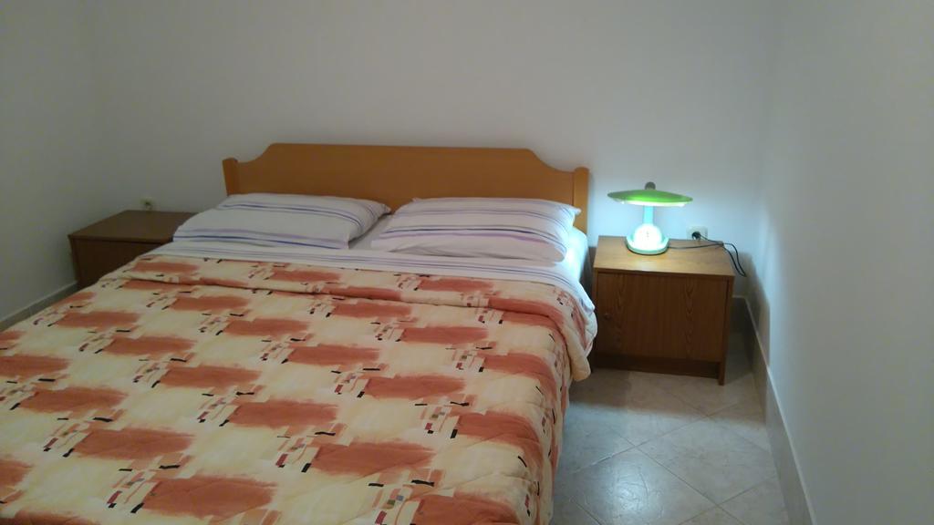 Nella Apartments Šišan Buitenkant foto