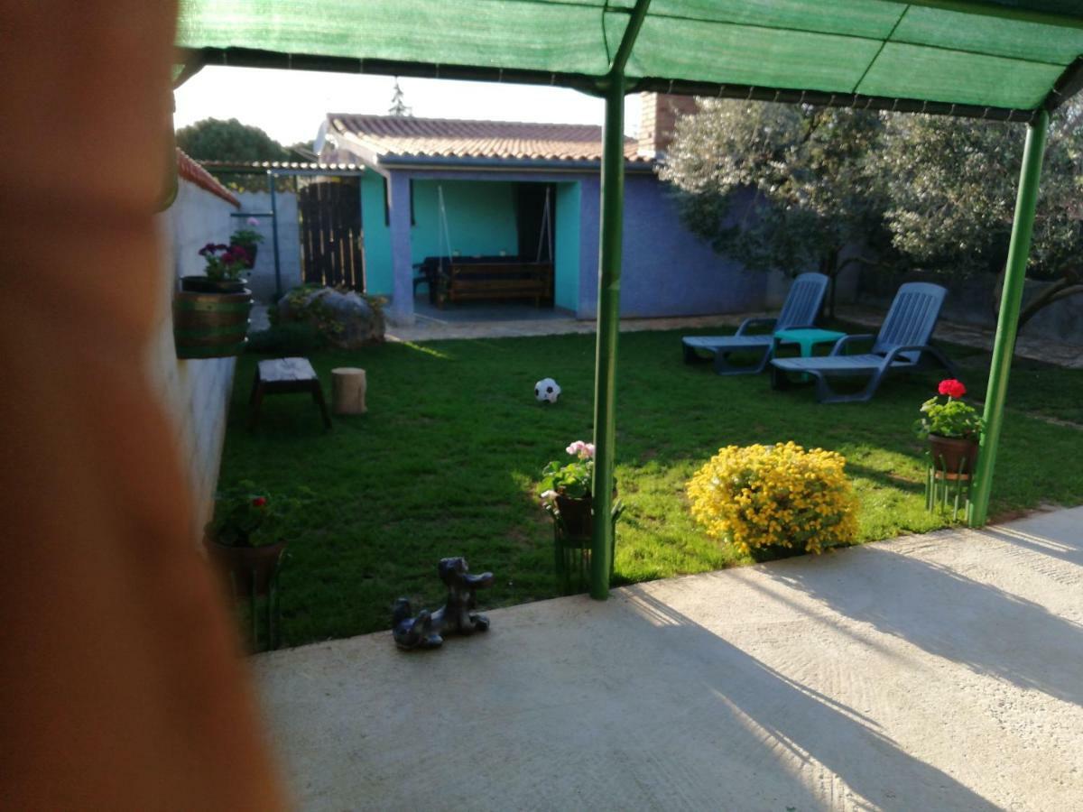 Nella Apartments Šišan Buitenkant foto